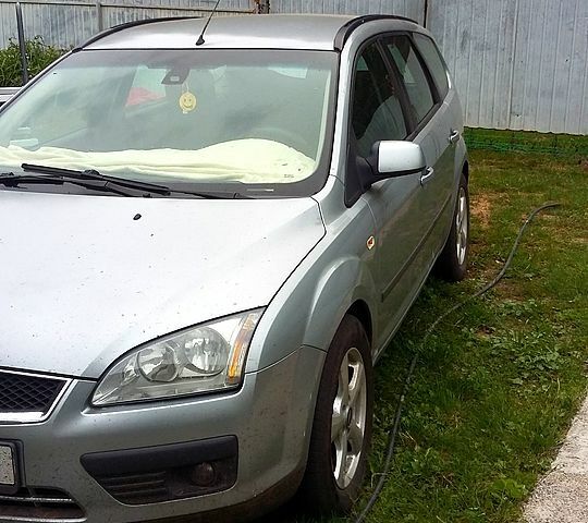 Форд Фокус, объемом двигателя 1.8 л и пробегом 300 тыс. км за 4270 $, фото 1 на Automoto.ua