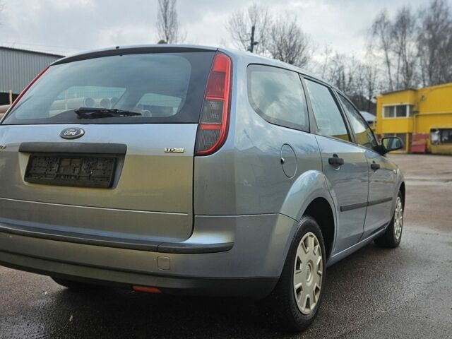 Форд Фокус, объемом двигателя 2 л и пробегом 260 тыс. км за 2200 $, фото 5 на Automoto.ua