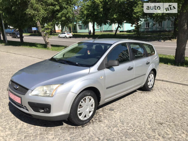 Форд Фокус, об'ємом двигуна 1.6 л та пробігом 274 тис. км за 4800 $, фото 12 на Automoto.ua