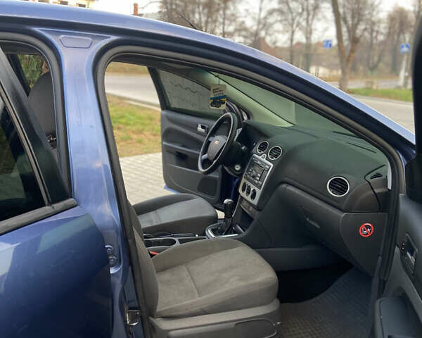 Форд Фокус, объемом двигателя 1.6 л и пробегом 315 тыс. км за 4600 $, фото 9 на Automoto.ua