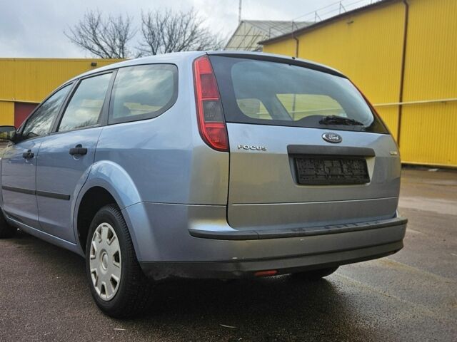 Форд Фокус, объемом двигателя 2 л и пробегом 260 тыс. км за 2200 $, фото 4 на Automoto.ua