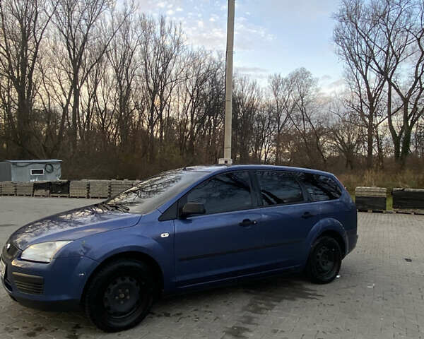 Форд Фокус, объемом двигателя 1.6 л и пробегом 315 тыс. км за 4600 $, фото 2 на Automoto.ua