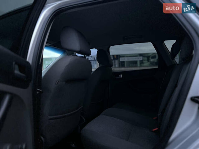 Форд Фокус, об'ємом двигуна 1.6 л та пробігом 252 тис. км за 3199 $, фото 20 на Automoto.ua