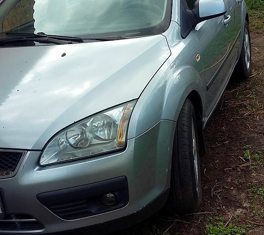Форд Фокус, объемом двигателя 1.8 л и пробегом 300 тыс. км за 4270 $, фото 3 на Automoto.ua