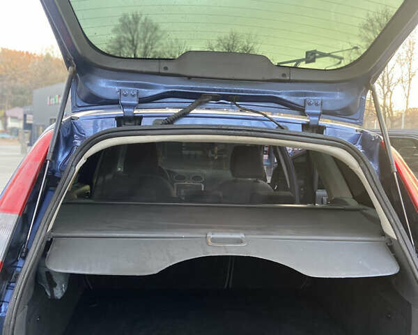 Форд Фокус, объемом двигателя 1.6 л и пробегом 315 тыс. км за 4600 $, фото 16 на Automoto.ua