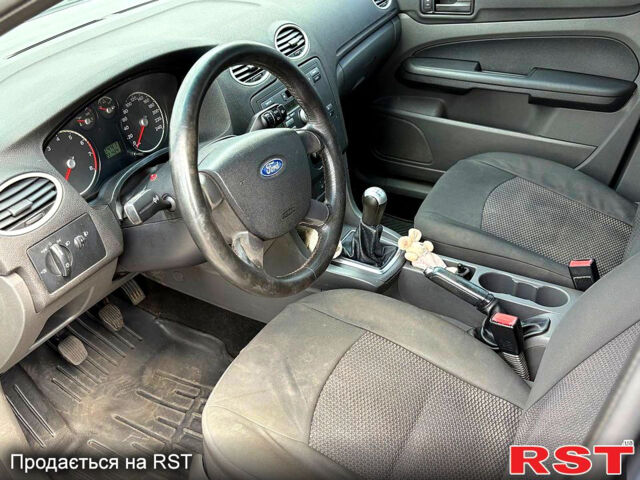 Форд Фокус, об'ємом двигуна 1.6 л та пробігом 232 тис. км за 4100 $, фото 11 на Automoto.ua