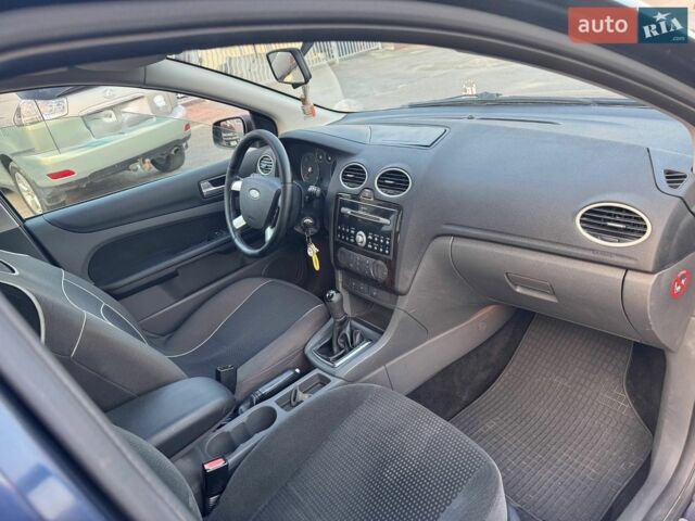 Форд Фокус, объемом двигателя 1.6 л и пробегом 280 тыс. км за 4550 $, фото 9 на Automoto.ua