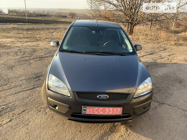 Форд Фокус, объемом двигателя 1.6 л и пробегом 240 тыс. км за 5150 $, фото 17 на Automoto.ua