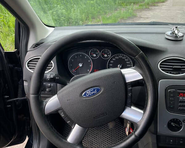 Форд Фокус, объемом двигателя 1.6 л и пробегом 250 тыс. км за 3500 $, фото 6 на Automoto.ua