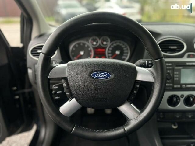 Форд Фокус, об'ємом двигуна 1.8 л та пробігом 188 тис. км за 5600 $, фото 25 на Automoto.ua