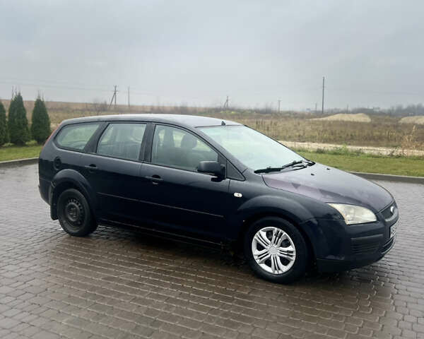 Форд Фокус, объемом двигателя 1.6 л и пробегом 348 тыс. км за 3200 $, фото 5 на Automoto.ua