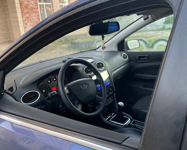 Форд Фокус, объемом двигателя 1.6 л и пробегом 266 тыс. км за 5250 $, фото 8 на Automoto.ua