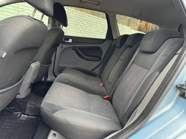 Форд Фокус, объемом двигателя 1.6 л и пробегом 306 тыс. км за 4800 $, фото 13 на Automoto.ua