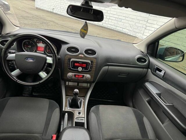 Форд Фокус, объемом двигателя 1.6 л и пробегом 306 тыс. км за 4800 $, фото 14 на Automoto.ua