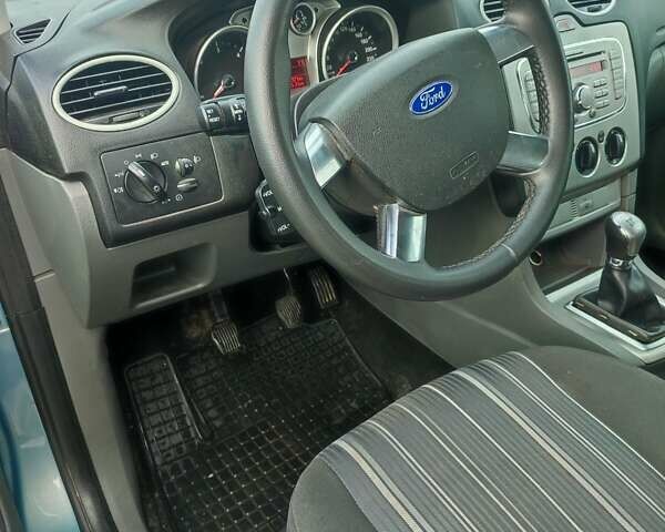 Форд Фокус, об'ємом двигуна 1.6 л та пробігом 260 тис. км за 4800 $, фото 6 на Automoto.ua