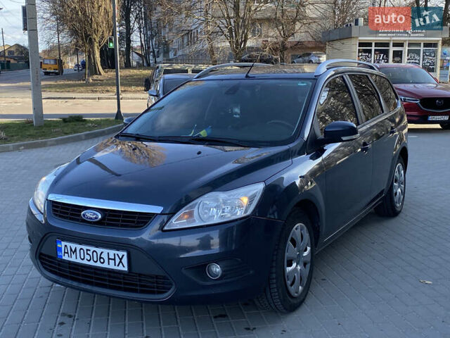 Форд Фокус, объемом двигателя 2 л и пробегом 275 тыс. км за 4999 $, фото 9 на Automoto.ua
