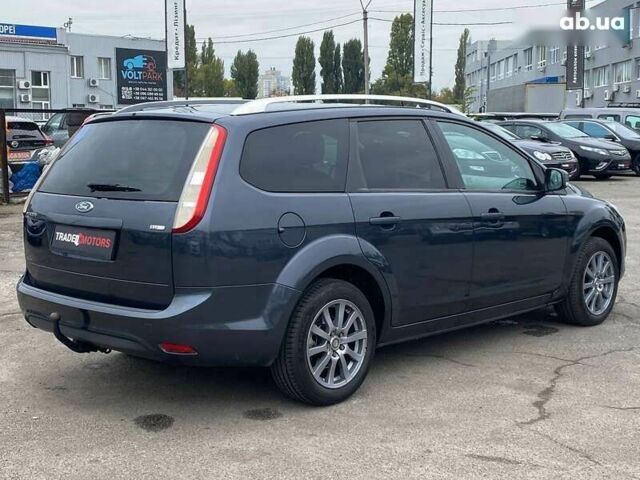 Форд Фокус, объемом двигателя 1.6 л и пробегом 330 тыс. км за 5890 $, фото 7 на Automoto.ua