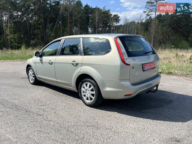 Форд Фокус, объемом двигателя 1.6 л и пробегом 220 тыс. км за 4950 $, фото 4 на Automoto.ua