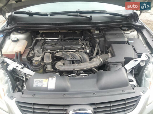 Форд Фокус, об'ємом двигуна 1.6 л та пробігом 223 тис. км за 5800 $, фото 5 на Automoto.ua