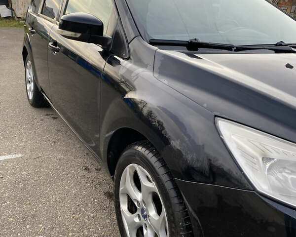 Форд Фокус, объемом двигателя 1.8 л и пробегом 302 тыс. км за 5100 $, фото 1 на Automoto.ua