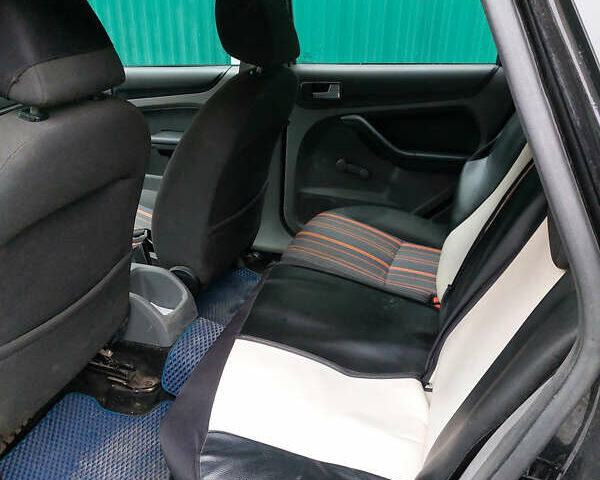 Форд Фокус, об'ємом двигуна 1.6 л та пробігом 329 тис. км за 5000 $, фото 10 на Automoto.ua