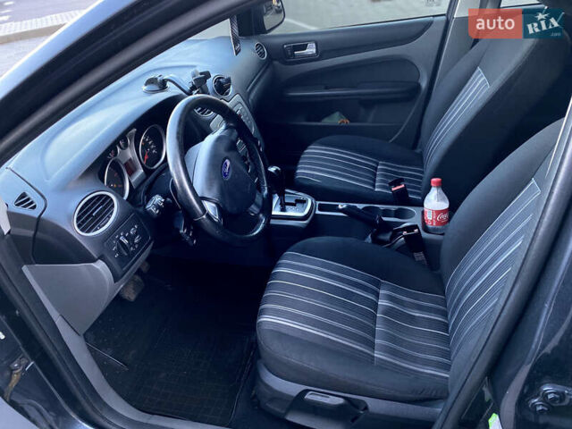 Форд Фокус, объемом двигателя 2 л и пробегом 275 тыс. км за 4999 $, фото 14 на Automoto.ua