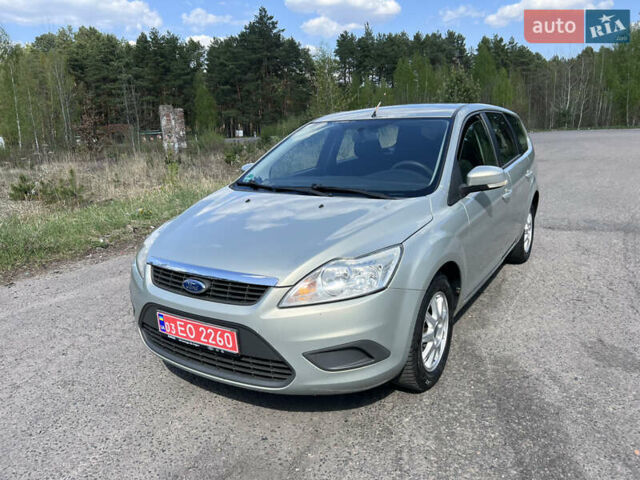 Форд Фокус, объемом двигателя 1.6 л и пробегом 220 тыс. км за 4950 $, фото 2 на Automoto.ua