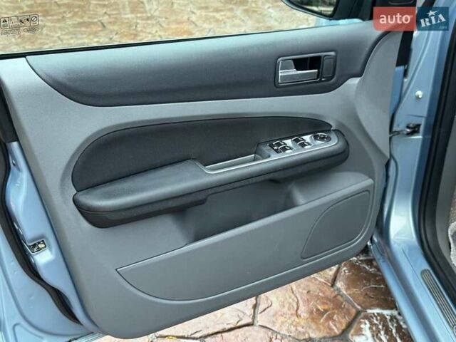 Форд Фокус, об'ємом двигуна 1.6 л та пробігом 163 тис. км за 6500 $, фото 10 на Automoto.ua