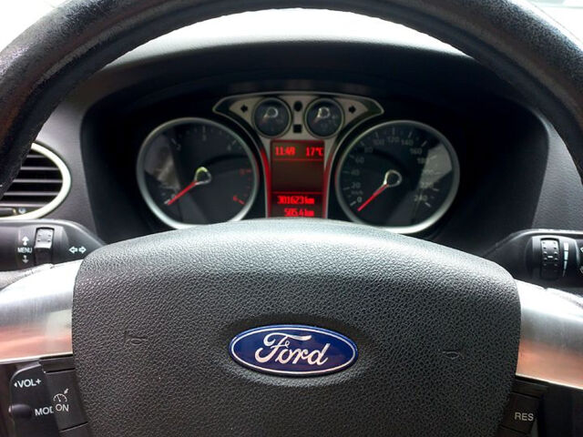 Форд Фокус, об'ємом двигуна 1.6 л та пробігом 301 тис. км за 5800 $, фото 8 на Automoto.ua