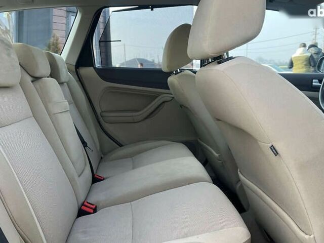 Форд Фокус, объемом двигателя 1.6 л и пробегом 161 тыс. км за 6999 $, фото 18 на Automoto.ua