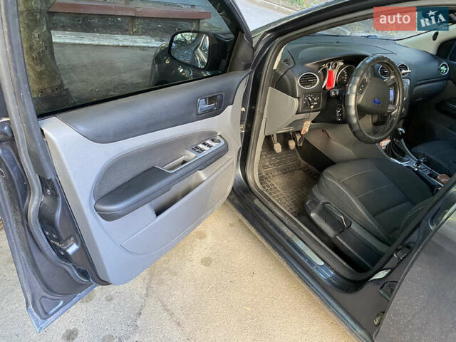 Форд Фокус, об'ємом двигуна 1.6 л та пробігом 291 тис. км за 5800 $, фото 7 на Automoto.ua