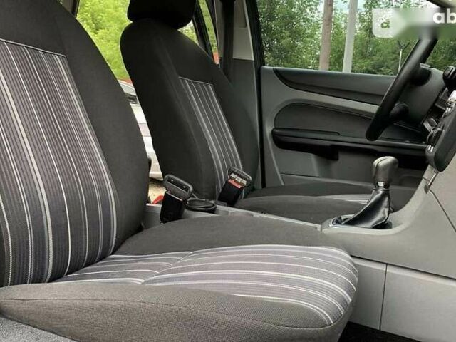 Форд Фокус, об'ємом двигуна 1.6 л та пробігом 308 тис. км за 5600 $, фото 18 на Automoto.ua