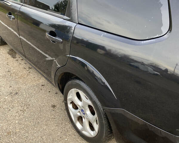 Форд Фокус, объемом двигателя 1.8 л и пробегом 302 тыс. км за 5100 $, фото 3 на Automoto.ua
