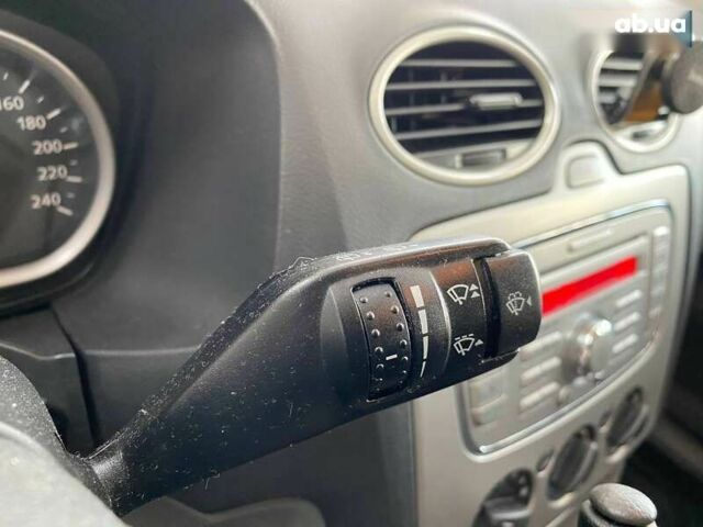Форд Фокус, об'ємом двигуна 1.6 л та пробігом 330 тис. км за 6190 $, фото 26 на Automoto.ua