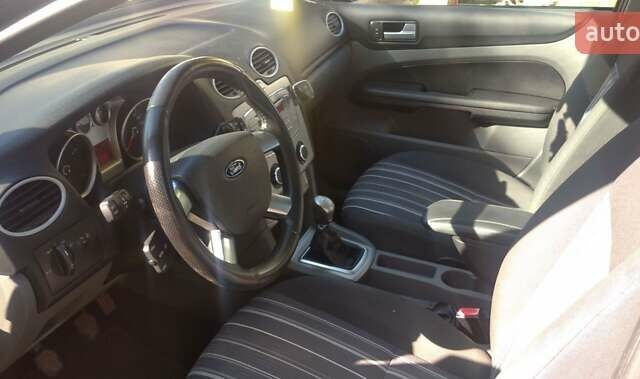 Форд Фокус 2008 у Рівному на Automoto.ua Форд Фокус, об'ємом двигуна 2 л та пробігом 198 тис. км за 5099 $, фото 1 на Automoto.ua
