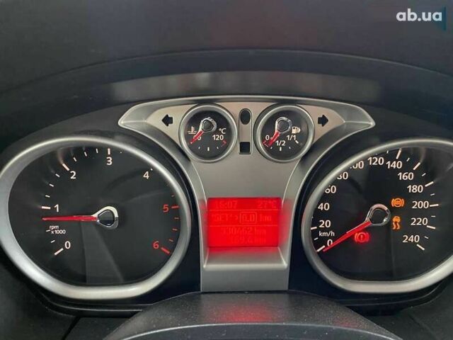 Форд Фокус, об'ємом двигуна 1.6 л та пробігом 330 тис. км за 6190 $, фото 28 на Automoto.ua