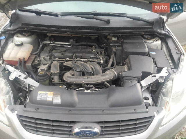 Форд Фокус, об'ємом двигуна 1.6 л та пробігом 223 тис. км за 5800 $, фото 4 на Automoto.ua