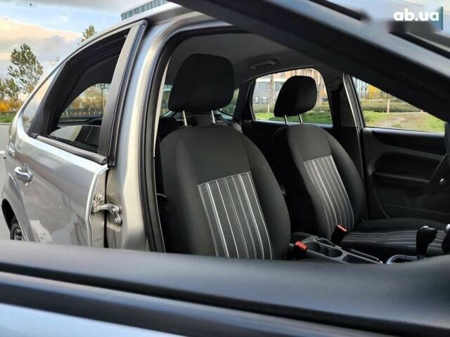 Форд Фокус, объемом двигателя 1.6 л и пробегом 188 тыс. км за 5490 $, фото 29 на Automoto.ua