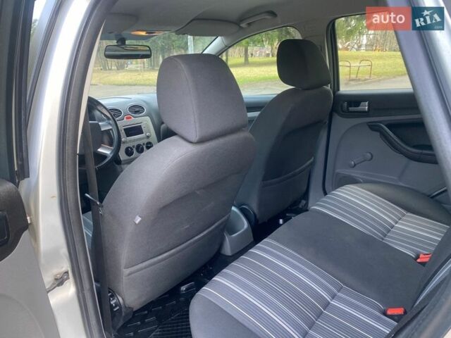 Форд Фокус, объемом двигателя 1.6 л и пробегом 290 тыс. км за 4850 $, фото 27 на Automoto.ua