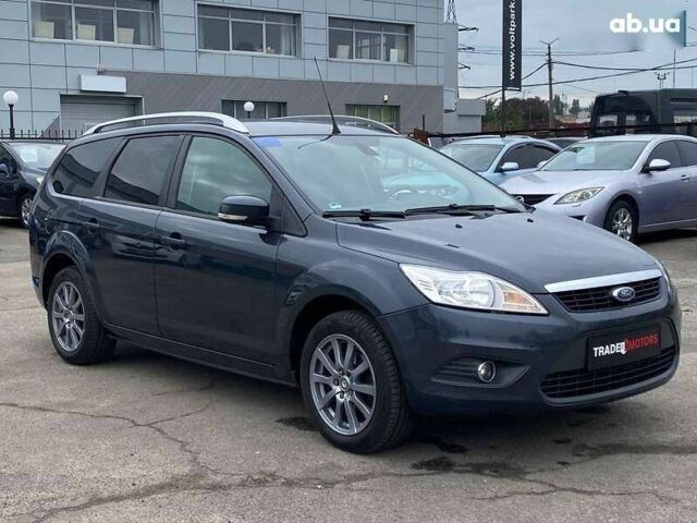 Форд Фокус, объемом двигателя 1.6 л и пробегом 330 тыс. км за 5890 $, фото 5 на Automoto.ua