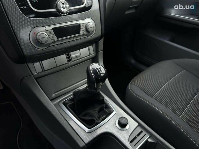 Форд Фокус, об'ємом двигуна 1.8 л та пробігом 207 тис. км за 6500 $, фото 28 на Automoto.ua