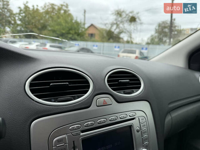 Форд Фокус, объемом двигателя 1.6 л и пробегом 169 тыс. км за 5799 $, фото 36 на Automoto.ua