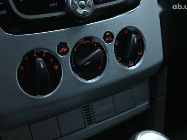 Форд Фокус, об'ємом двигуна 1.6 л та пробігом 306 тис. км за 4900 $, фото 19 на Automoto.ua