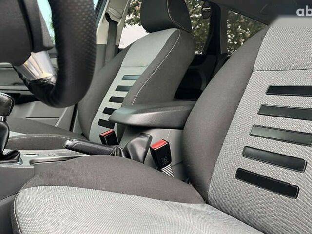 Форд Фокус 2009 у Коломые на Automoto.ua Форд Фокус, об'ємом двигуна 1.6 л та пробігом 257 тис. км за 5300 $, фото 9 на Automoto.ua