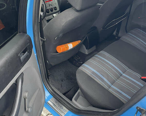 Форд Фокус, объемом двигателя 1.6 л и пробегом 225 тыс. км за 4000 $, фото 7 на Automoto.ua