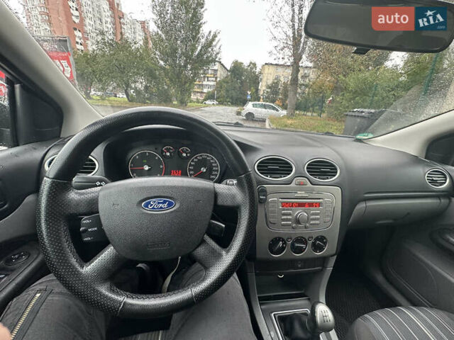 Форд Фокус, об'ємом двигуна 1.6 л та пробігом 245 тис. км за 4800 $, фото 21 на Automoto.ua