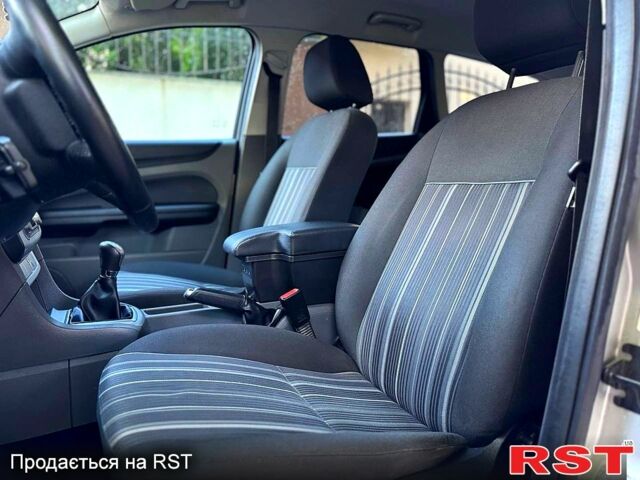 Форд Фокус 2009 у Вознесенске на Automoto.ua Форд Фокус, об'ємом двигуна 1.6 л та пробігом 197 тис. км за 6200 $, фото 5 на Automoto.ua