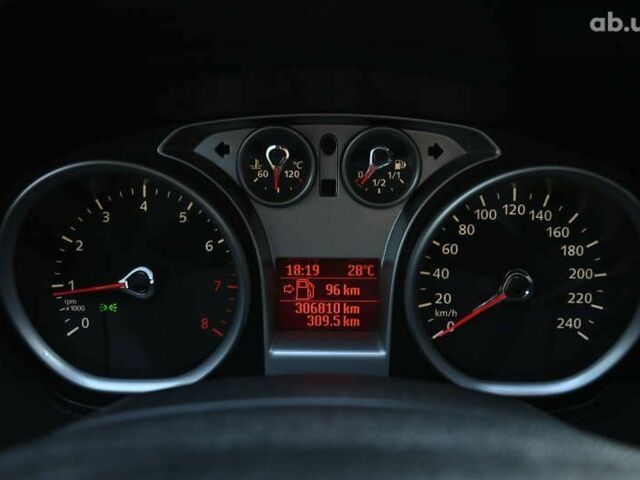 Форд Фокус, об'ємом двигуна 1.6 л та пробігом 306 тис. км за 4900 $, фото 17 на Automoto.ua