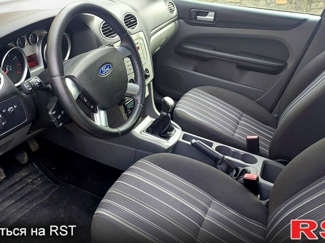 Форд Фокус, объемом двигателя 1.6 л и пробегом 190 тыс. км за 5600 $, фото 8 на Automoto.ua
