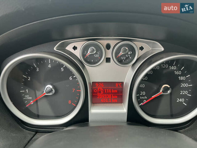 Форд Фокус, объемом двигателя 1.6 л и пробегом 210 тыс. км за 6100 $, фото 17 на Automoto.ua